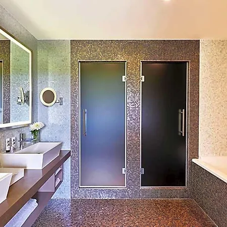 فندق Barriere 4*