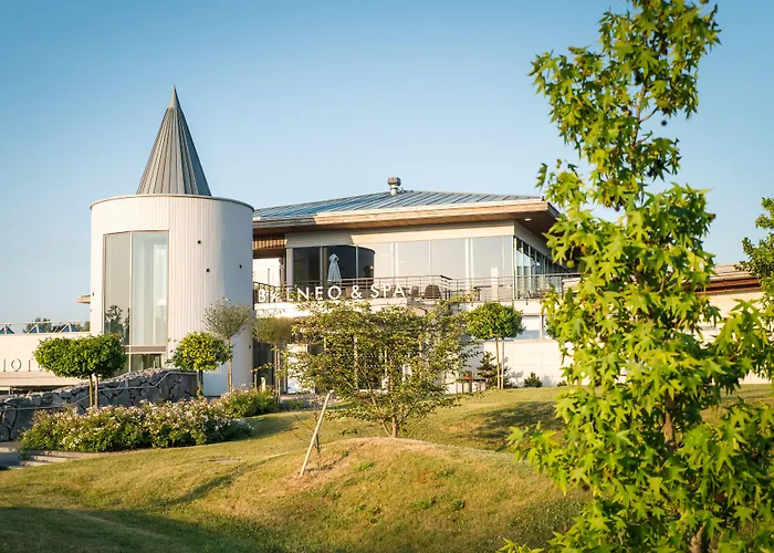 バリエール リボヴィレ 4*