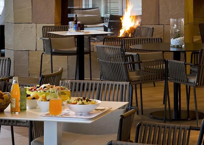 バリエール リボヴィレ 4*